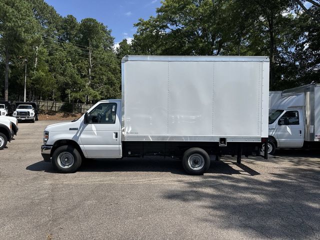New 2027 White Ford 12FT BOX/RAMP image 5