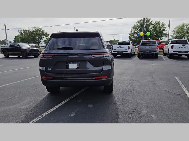 2025 Jeep Grand Cherokee Altitude X 4x2