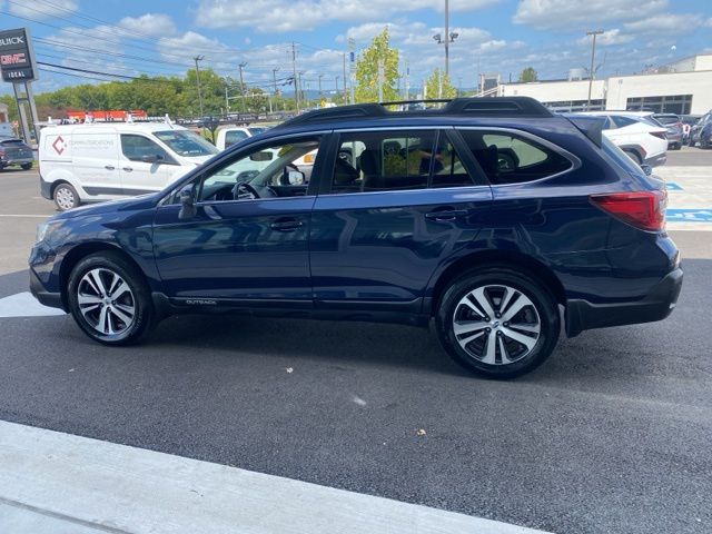 2018 Subaru Outback 2.5i 9