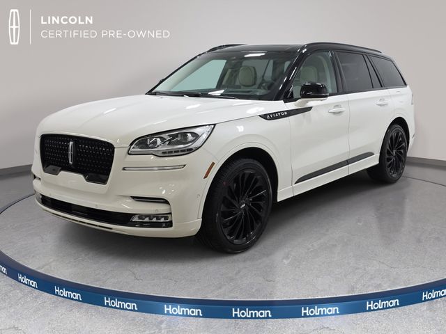Pristine White Metallic Tri-Coat 2023 Lincoln Aviator Black Label AWD SUV / Crossover All-Wheel Drive Automatic