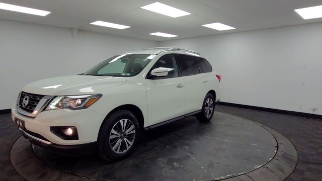 2018 – Nissan – Pathfinder