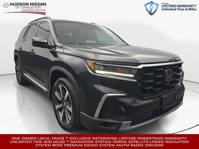 Black 2023 Honda Pilot Touring FWD SUV / Crossover Front-Wheel Drive Automatic