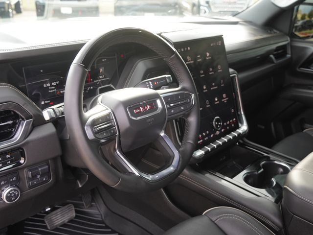 Used 2025 GMC Yukon SUV
