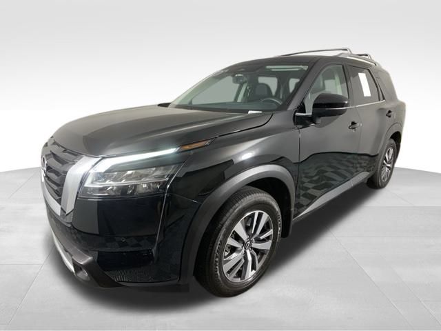 2022 Nissan Pathfinder SL 3