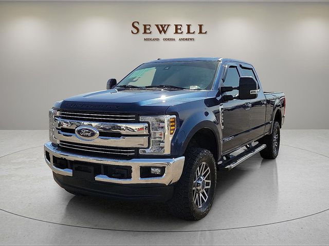 Blue 2018 Ford F-250 Super Duty Lariat Crew Cab 4WD Pickup Truck Four-Wheel Drive 6-Speed Automatic