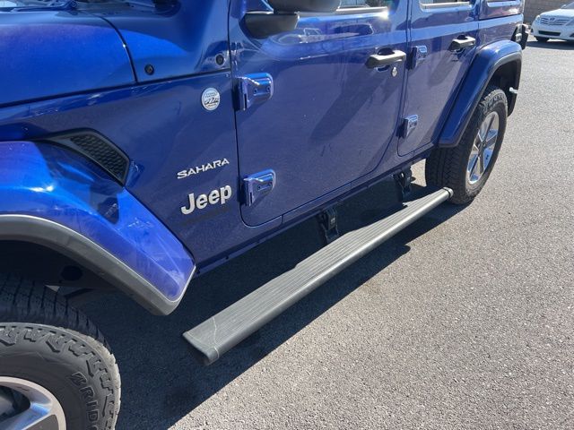 2018 Jeep Wrangler Unlimited Sahara 9