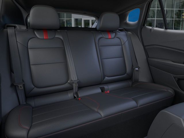 New 2025 Chevrolet Trax For Sale in Grove City, OH