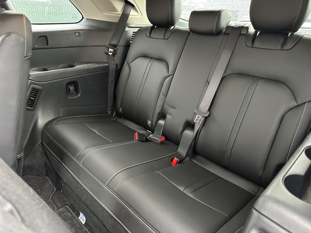 Used 2024 Blue Mazda Preferred image 29