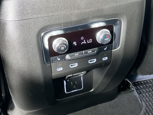 Used 2024 Silver GMC Denali Ultimate image 27