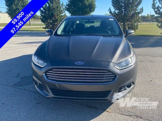 2016 Ford Fusion SE 8