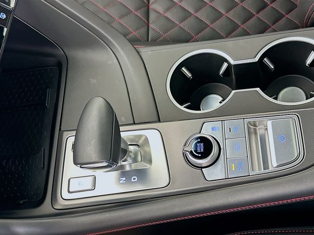 Thumbnail: 2025 Genesis G70 - 17