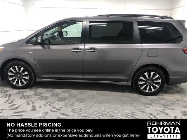 2020 Toyota Sienna Limited 3