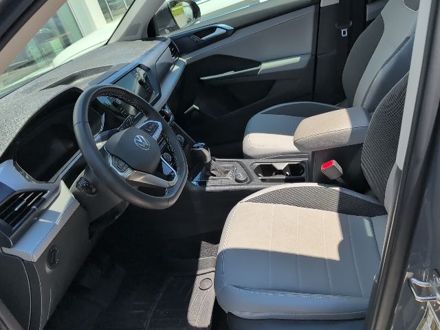 2023 Volkswagen Taos 1.5T SE Gray at Sutliff Volkswagen
