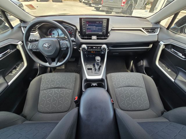 2021 Toyota RAV4 XLE:C02620B