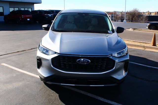 used 2024 Ford Escape car, priced at $21,396