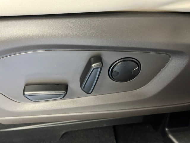 Used 2023 Ford Explorer SUV