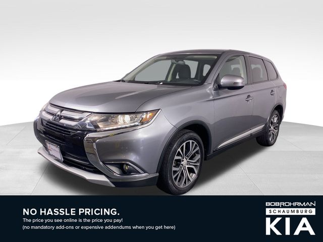 2017 Mitsubishi Outlander SE 2