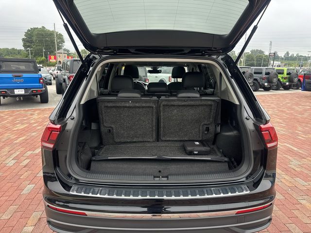 Used 2023 Volkswagen Tiguan SUV