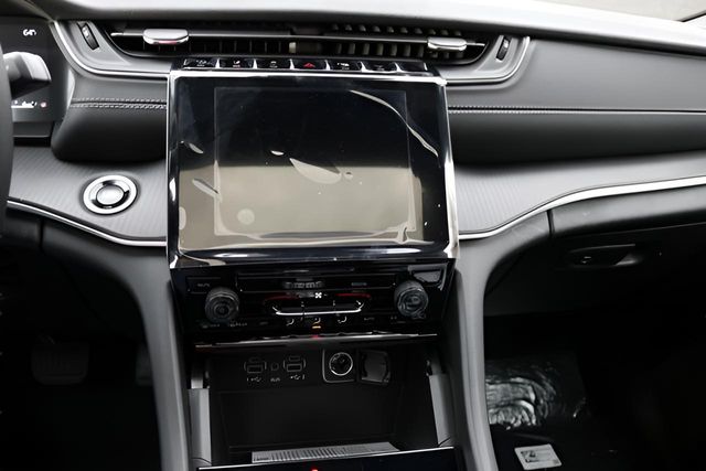 New Car 2025 Jeep Grand Cherokee L  Laredo X For Sale Under $35,000 In Austin, Texas