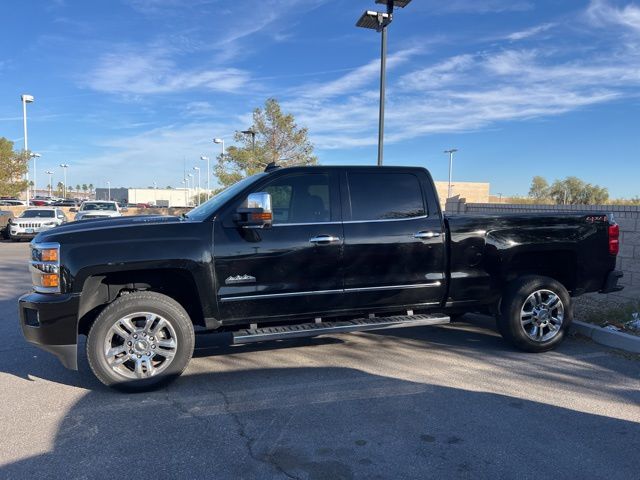 2019 Chevrolet Silverado 2500HD High Country 6