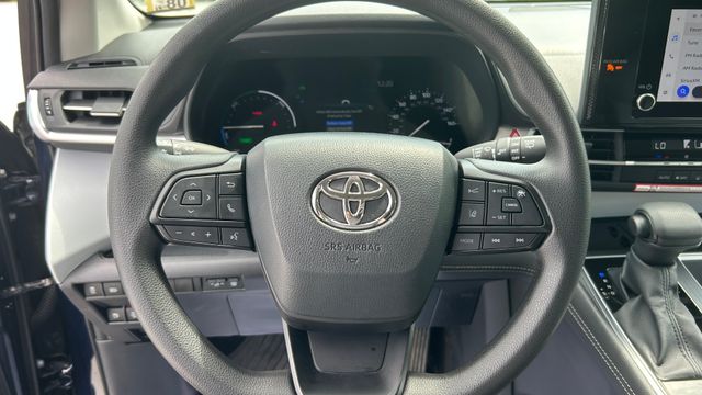 Used 2026 Toyota Sienna Van