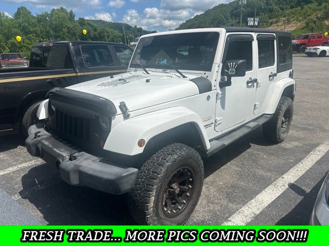 2013 Jeep Wrangler Unlimited Sahara 4WD