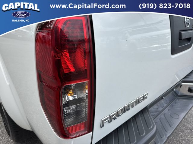 Used 2019 White Nissan SV image 15