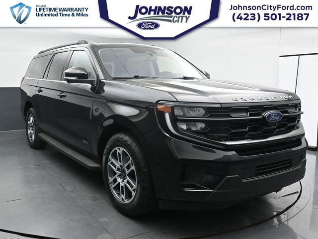 Black Metallic 2025 Ford Expedition MAX Active 4WD SUV / Crossover Four-Wheel Drive Automatic