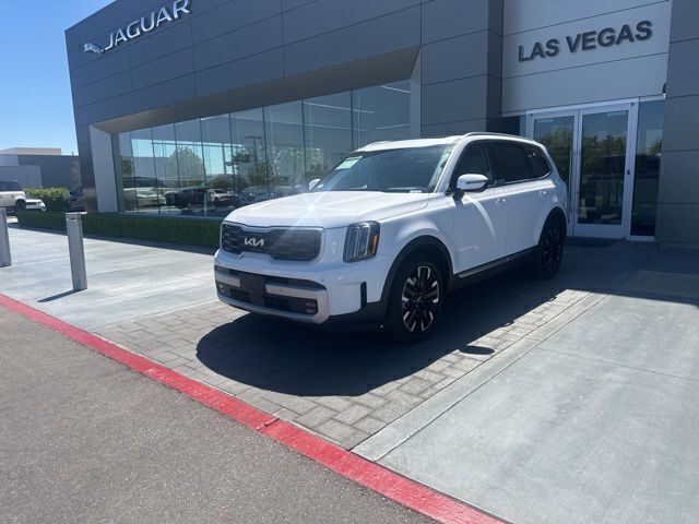 Glacial White Pearl 2025 Kia Telluride SX FWD SUV / Crossover Front-Wheel Drive 8-Speed Automatic