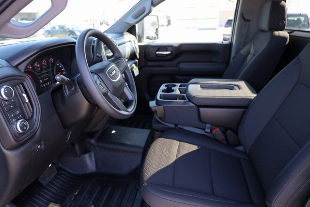 2026 GMC Sierra 2500HD Pro - 9