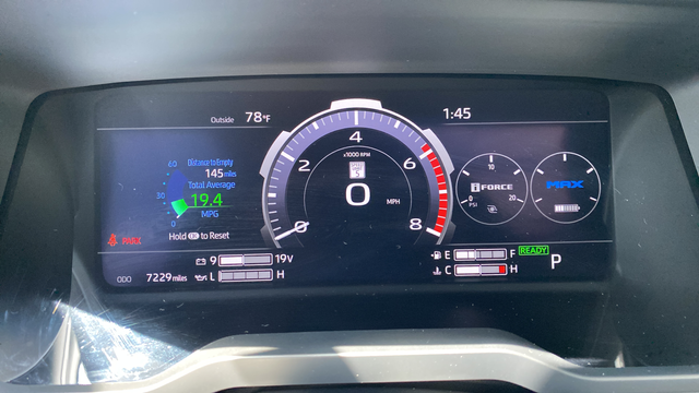 Used 2025 Red Toyota Platinum image 17