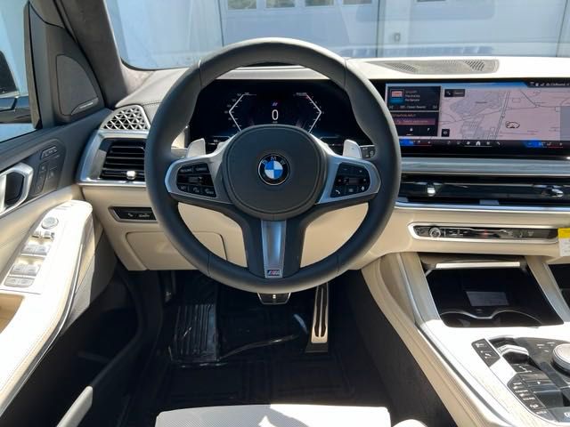 2025 BMW X7 xDrive40i 13