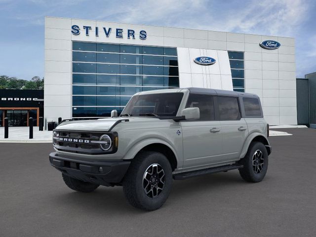 2024 Ford Bronco Outer Banks 2