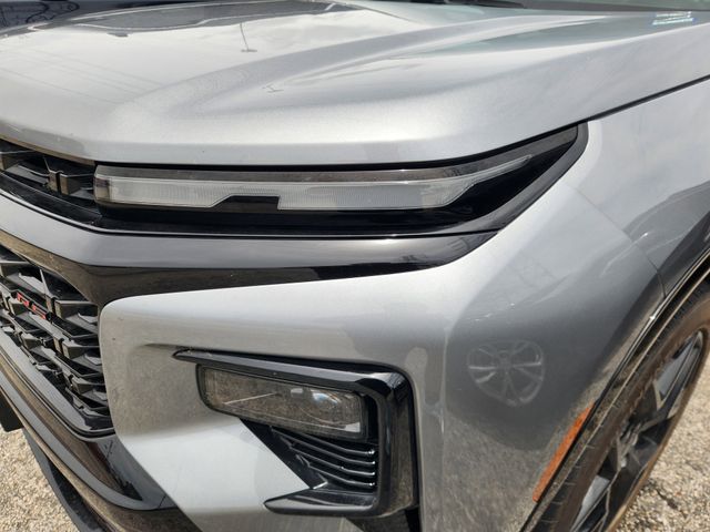2024 Chevrolet Traverse RS Gray at Community Kia