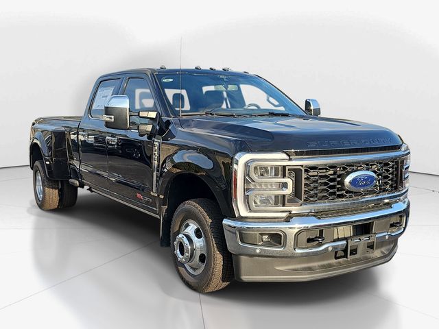 2026 Ford F-350 Super Duty King Ranch Crew Cab LB DRW 4WD