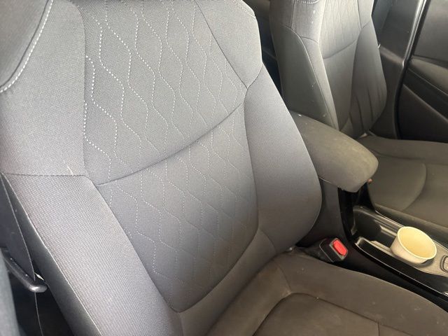 2021 Toyota Corolla LE Silver at Community Toyota