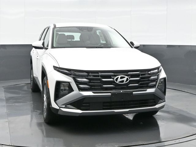 2025 Hyundai Tucson SE 2