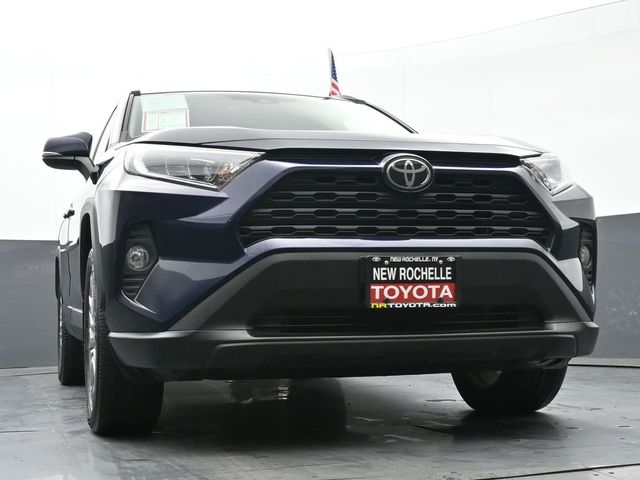 2019 Toyota RAV4 XLE Premium 39