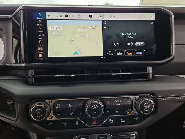 New 2026 White/off-white Jeep Sahara image 17