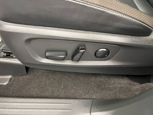 2022 Scarlet Ember Tintcoat Nissan Pathfinder SL FWD SUV