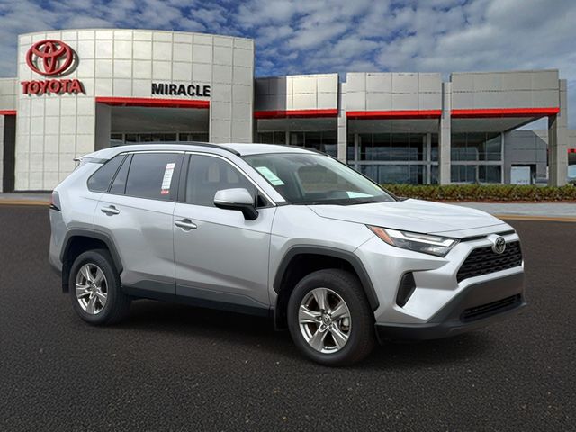 Silver Sky Metallic 2025 Toyota RAV4 SUV / Crossover Front-Wheel Drive 8-Speed Automatic