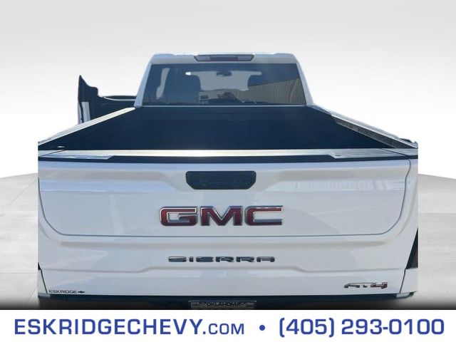 2023 GMC Sierra 1500 AT4 25