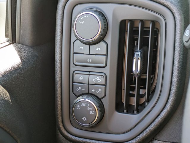 2025 Chevrolet Silverado 2500HD Work Truck photo