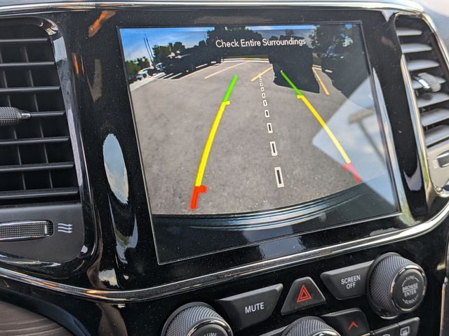 2020 Jeep Grand Cherokee - Image 26