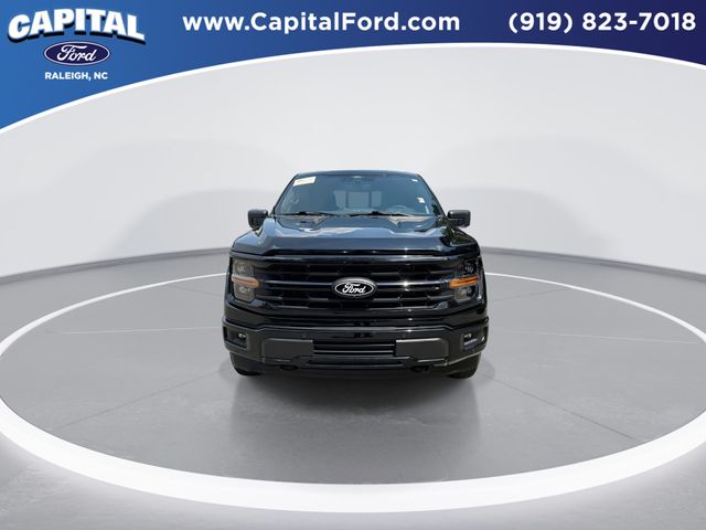Used 2025 Black Ford XLT image 3