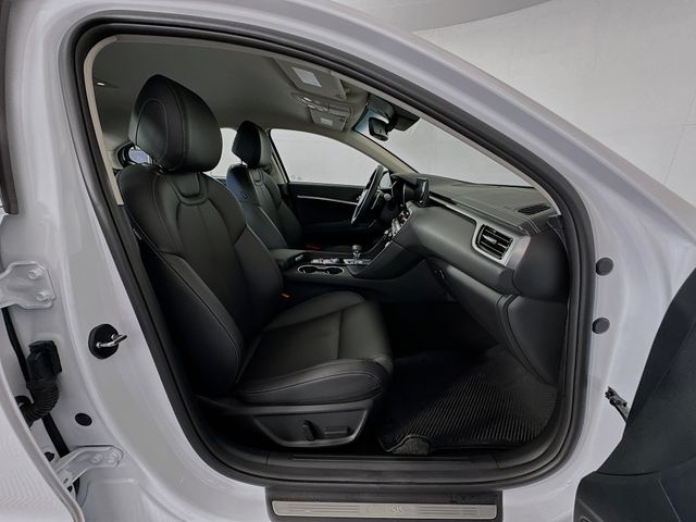 Thumbnail: 2026 Genesis G70 - 29