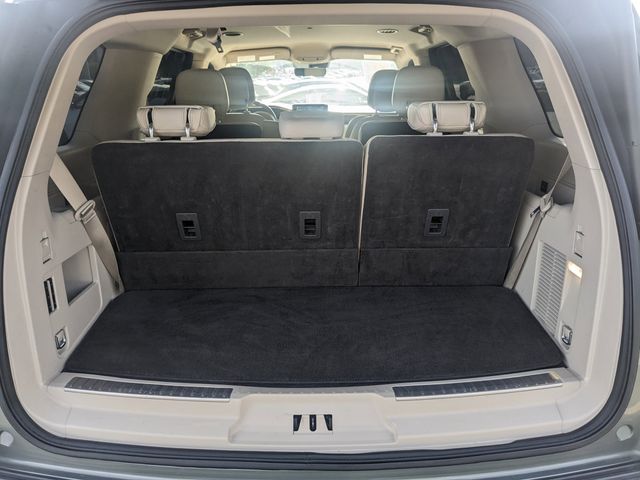 2019 Lincoln Navigator Select photo