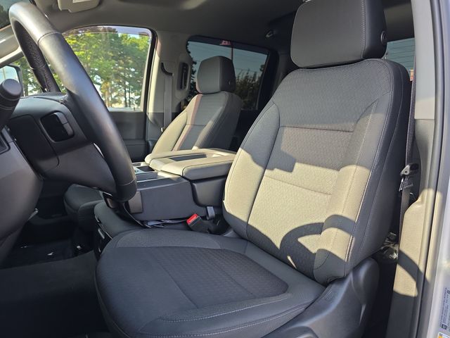 Used 2022 Silver GMC SLE image 16