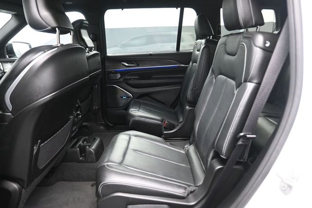 2023 Jeep Grand Cherokee L Overland - 9