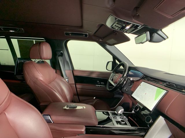 2023 Land Rover Range Rover Autobiography 29